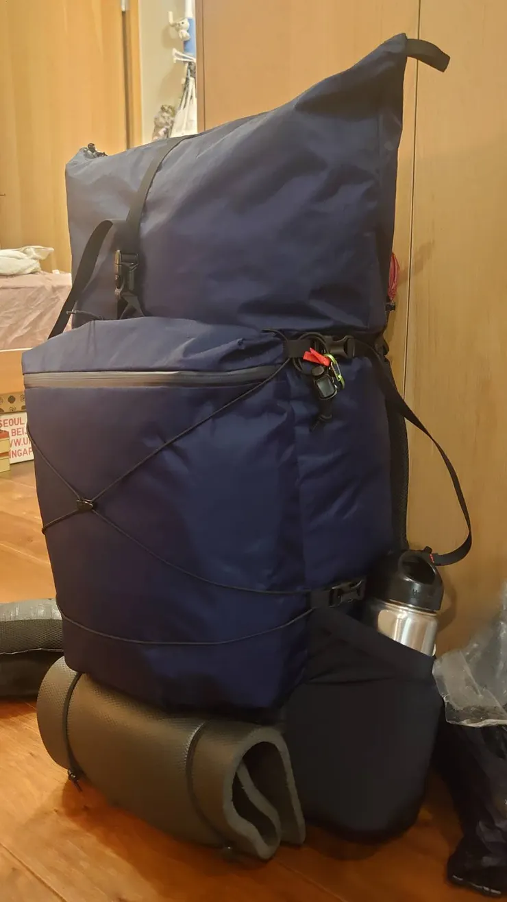 塞得太滿，失去了美感。