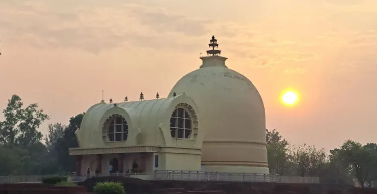 印度拘尸那羅佛陀涅槃地