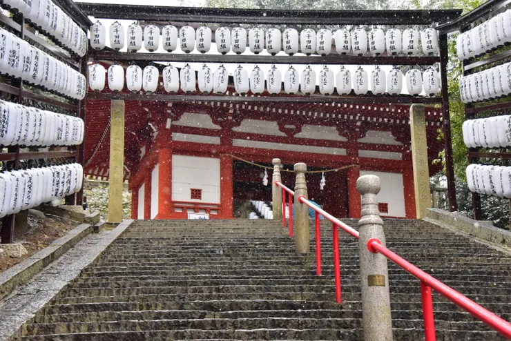 階梯往上拍的北隨神門