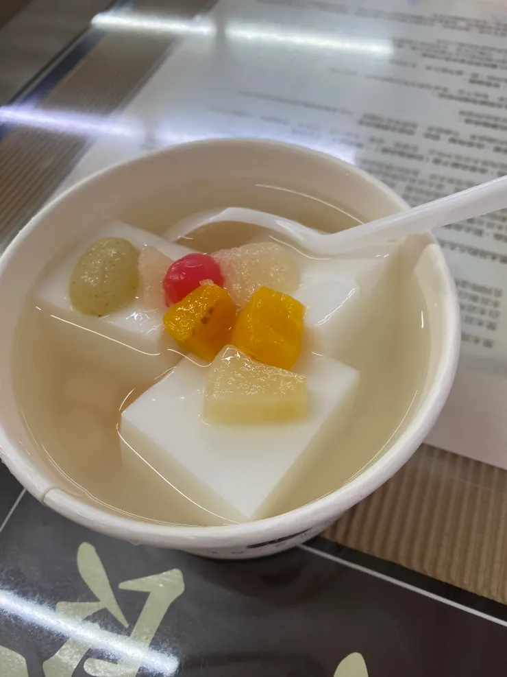 杏仁豆腐