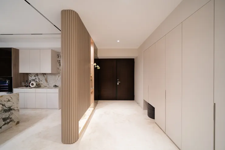 電箱隱藏前VS隱藏後，作品呈現：美術皇居，點我觀看完整作品