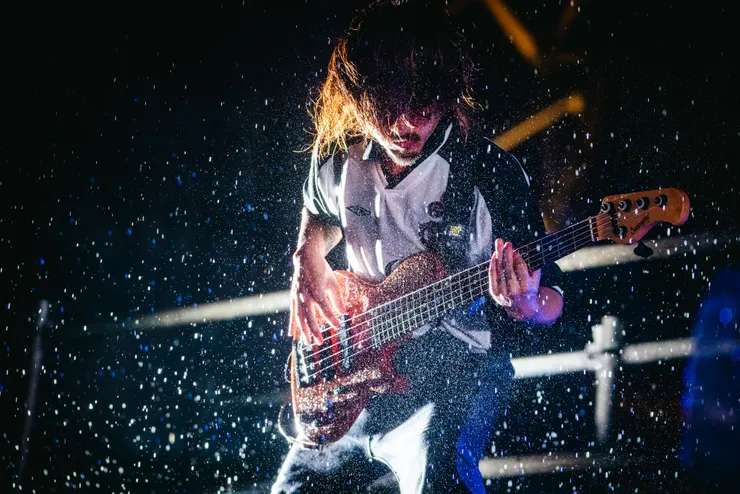 Bass 手 Ryota(圖 / KKLIVE Taiwan 臉書)