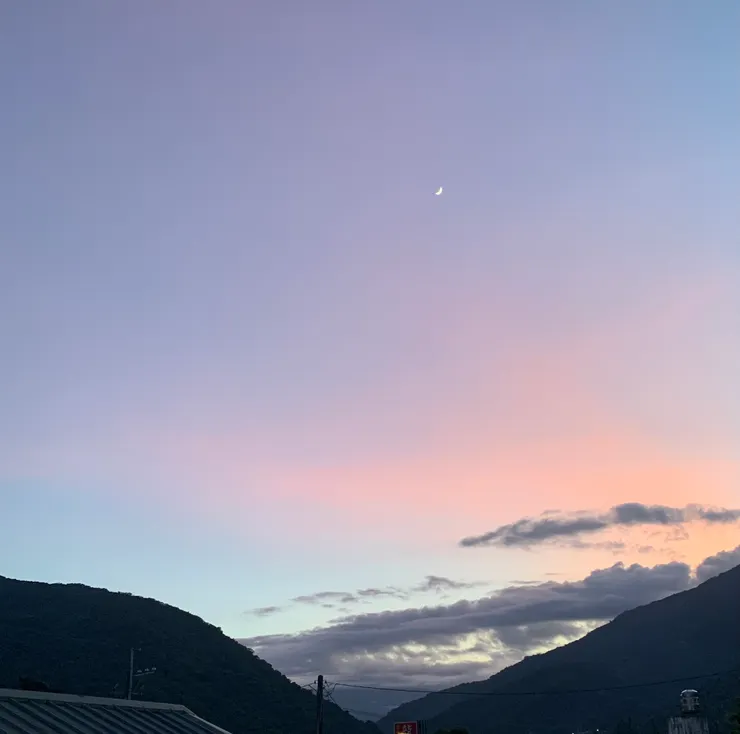 第二區塊某一天下課後的天空