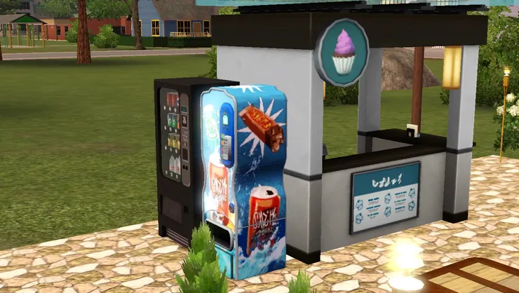 杯子蛋糕攤檔旁放有兩台自動售賣機。