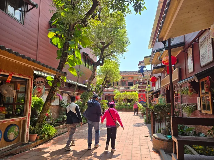 美濃民俗村，依稀還是記憶中的模樣