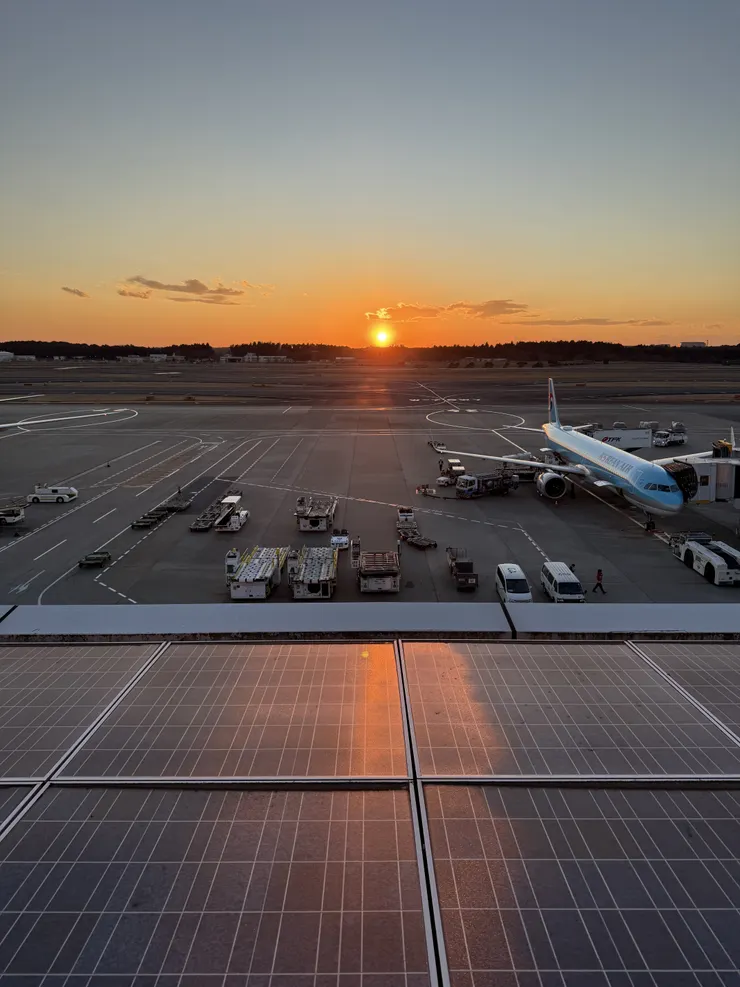 瞭望台。不急著check in的話是不錯的消磨時間的地方。