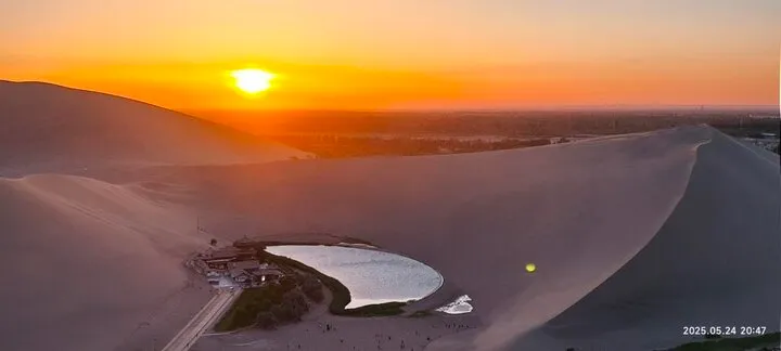 鳴沙山 & 月牙泉落日