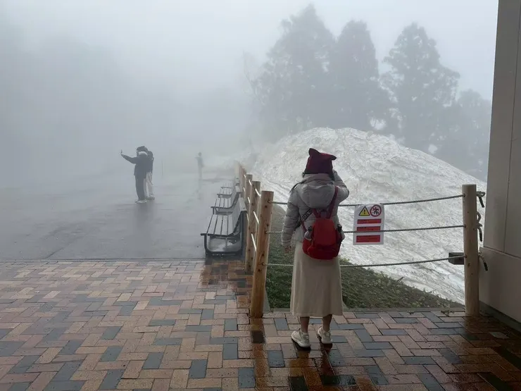 真的都是霧，什麼都看不見