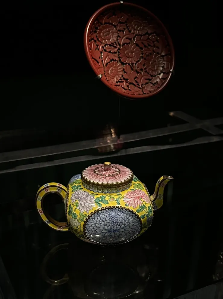 畫珐瑯的細膩工法