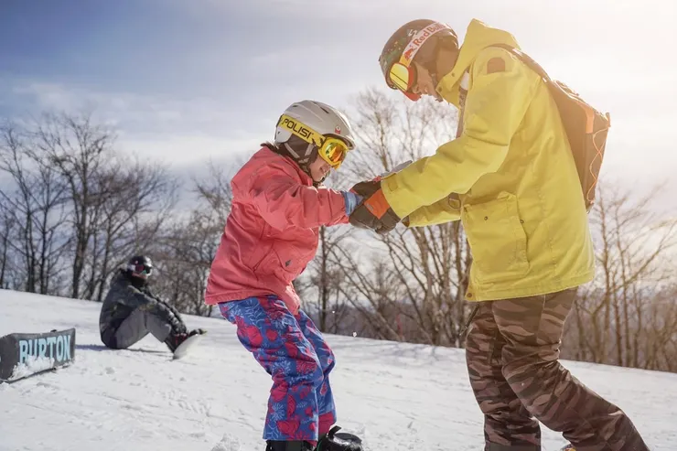 輕井澤王子滑雪場_教練指導小學員_James教練