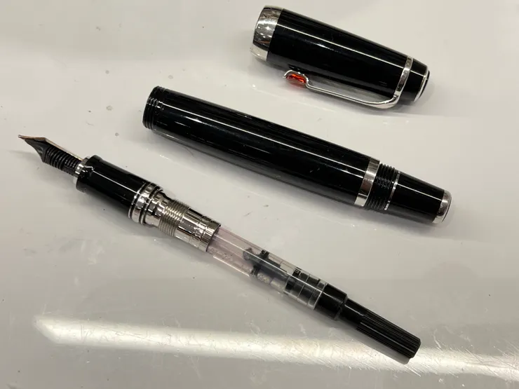 銀夾銀環橘寶石，莫非是prototype?