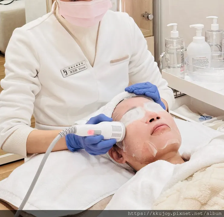 潤顏Etre Jeune | 國家乙級美容技術士 | 醫學中