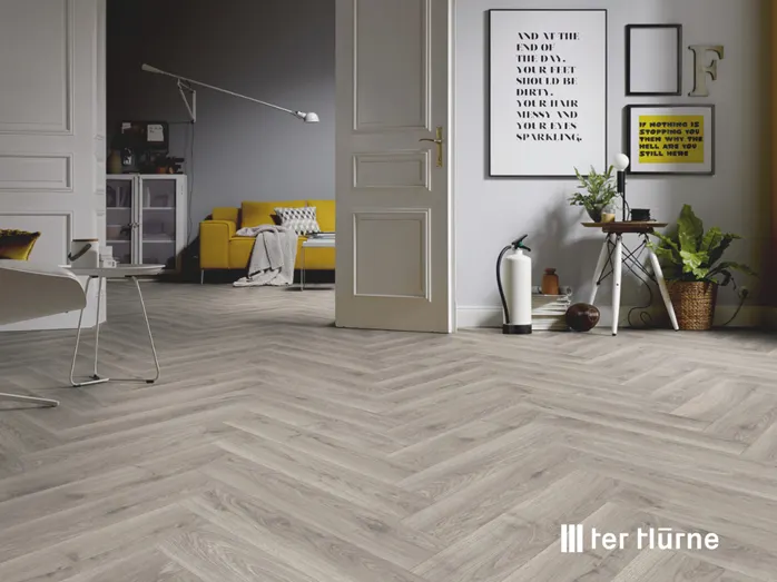 木地板推薦｜台灣潮濕氣候木地板怎麼選？防潑水木地板推薦指南