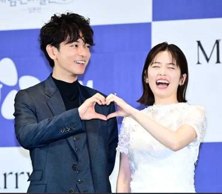 佐藤健小芝風花