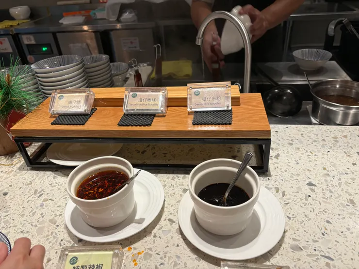 現煮擔仔麵 晚餐有粄條