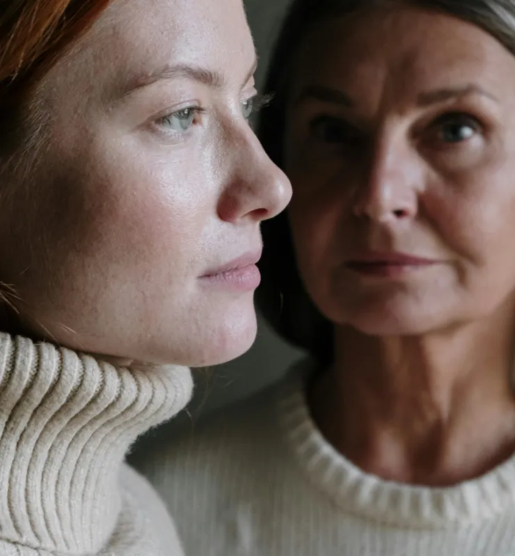 母愛幻想破滅，女兒從天真者踏上英雄之旅。啊，還是覺得好殘忍。