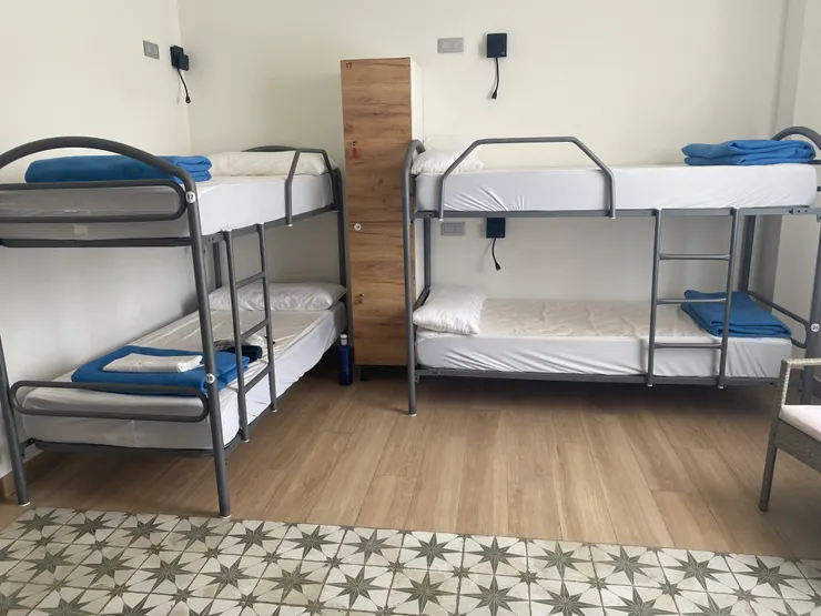 有女生房,香香的很幸福。