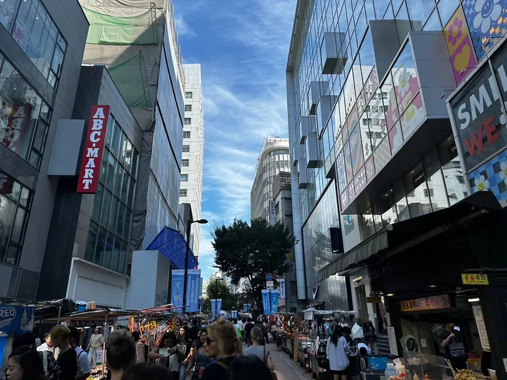 明洞