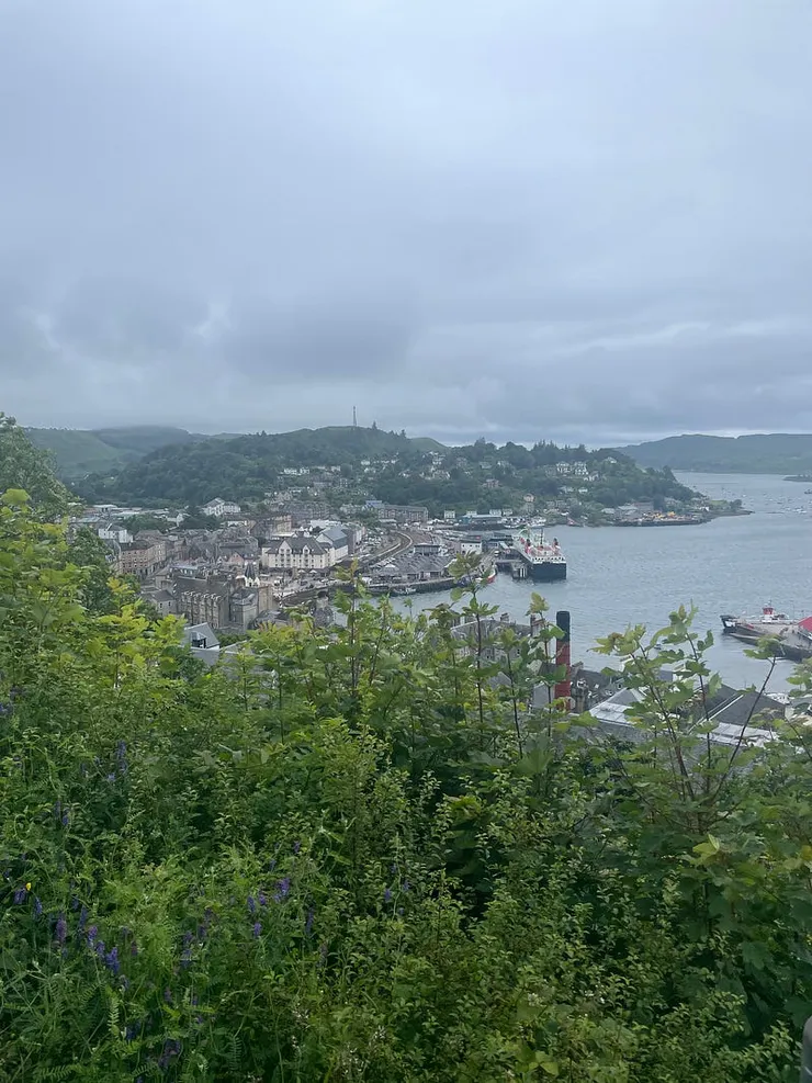 從麥凱格塔（McCaigs Towers）上眺望