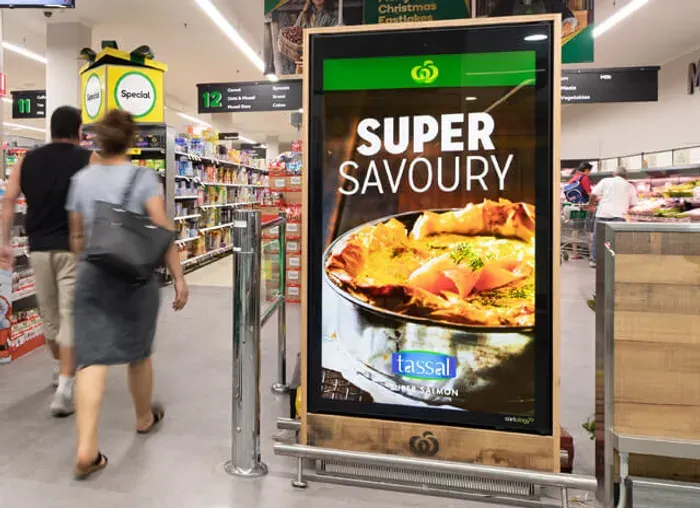 Source：Woolworths DOOH from doohly