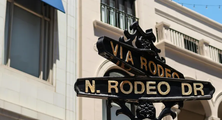 出國旅遊別忘了善用聰明的精品購物攻略