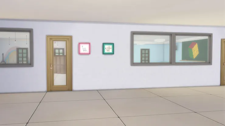 走廊的牆壁不是純白，而是淡淡的粉紫。