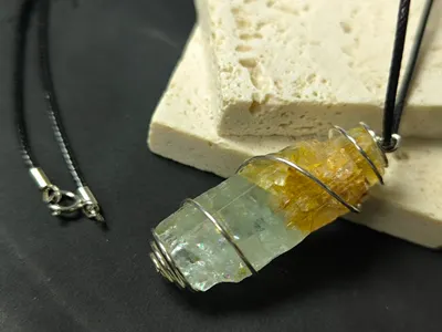 海藍寶彩虹原柱