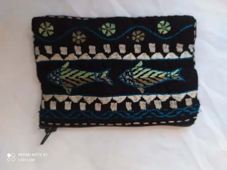 可愛的手工繡品包包