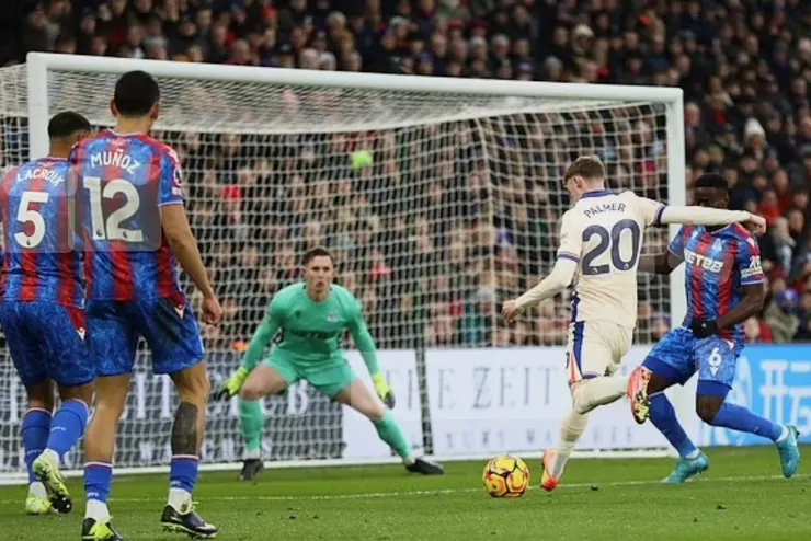 龐馬射門破網助車路士領先1:0