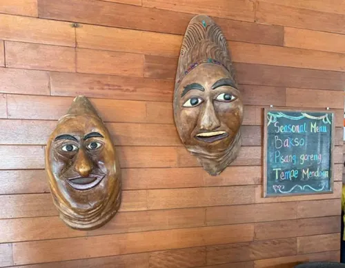 往布羅莫火山路上