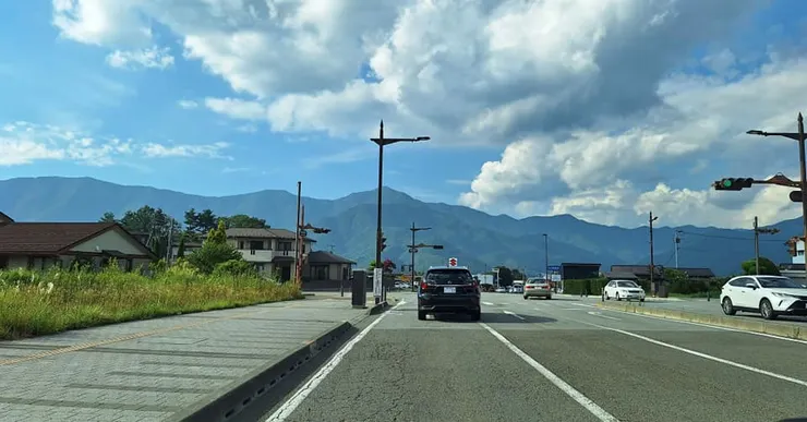 前往西湖的路上