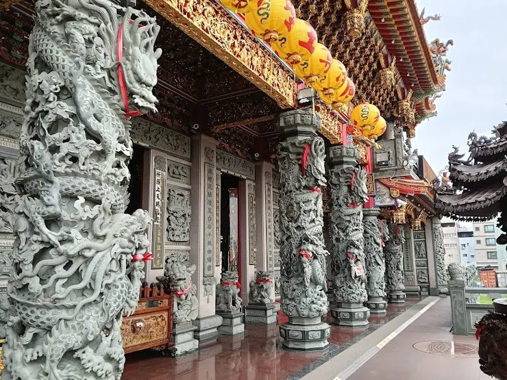 飛鳳寺雕刻藝術(圖片截圖於網路)