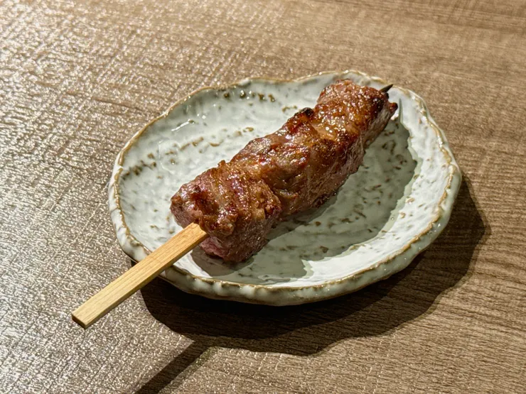 鹽烤牛肋串   90元