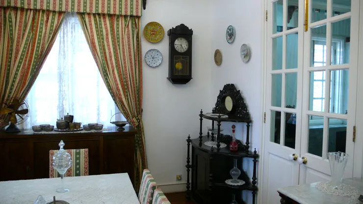 博物館內有許多葡萄牙人住過的氣息，有些地方還放了假人，若是幽暗的時日來我想可能會被嚇到