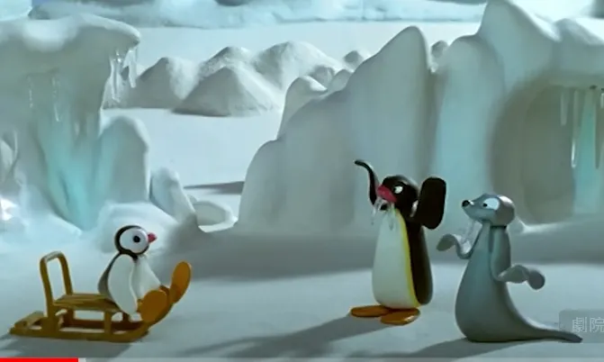 Pingu跟好朋友Robby在戲弄妹妹Pinga