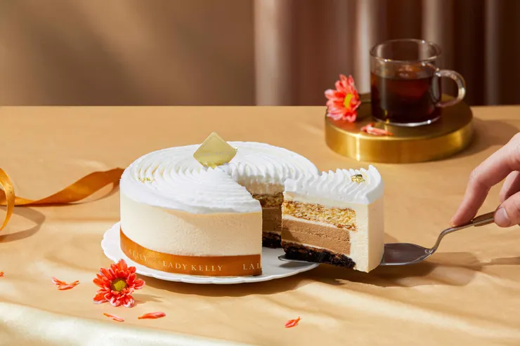 圖說：一場由椰奶自然清香與咖啡巴伐露斯深韻交織而成的最美邂逅，LADY KELLY「椰香摩卡」成為質感系父親節不二之選。（資料來源：LADY KELLY）