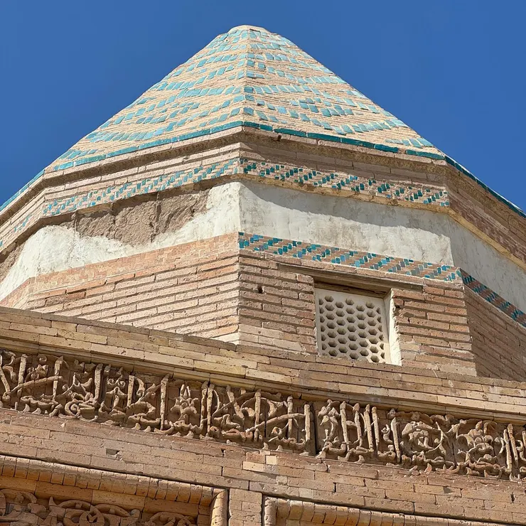 II-Arslan mausoleum (伊爾阿爾斯陵墓)