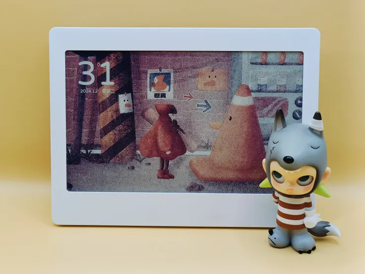 來源：ULANI 永恆曆 /(公仔) Zsiga《第一代-森林漫步 Walking Into The Forest》小灰狼 Little Gray Wolf