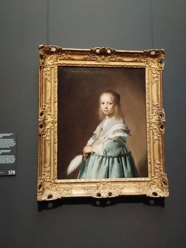 同樣出自維梅爾之手，是不是一眼就讓人想到「戴珍珠耳環的少女」呢？