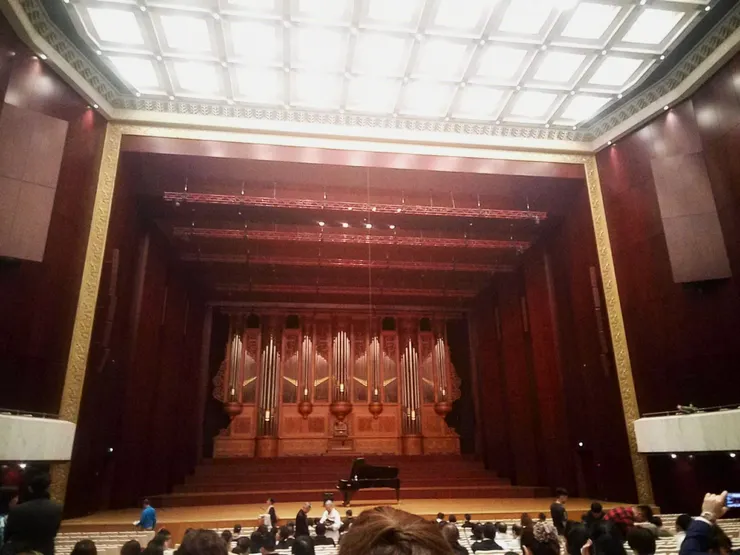 國家音樂廳，拍於2019年，晚上。