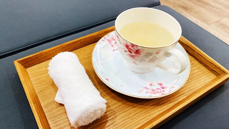 台北泰式按摩推薦【花廂鳥語】精油按摩，五行精油│泰式按摩推薦（預約制）