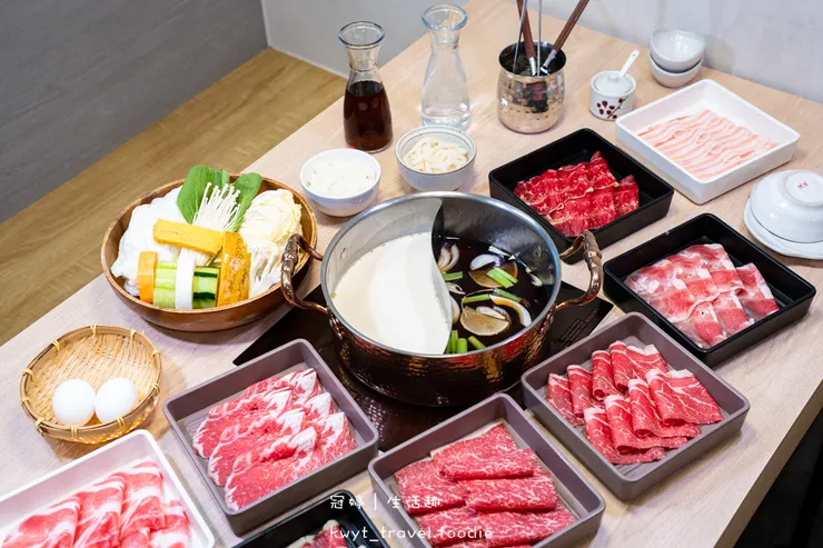 [礁溪火鍋吃到飽]樂樂壽喜燒日式鍋物放題，火鍋吃到飽538元起，無限量供應現切原肉、蔬菜車、冰淇淋，礁溪火車站附近美食餐廳，附最新吃到飽價位