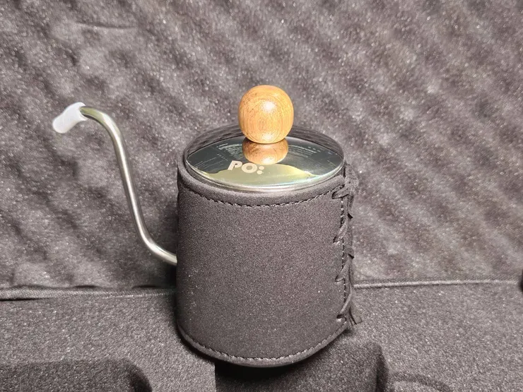 還有附一個防撞的嘴口套子