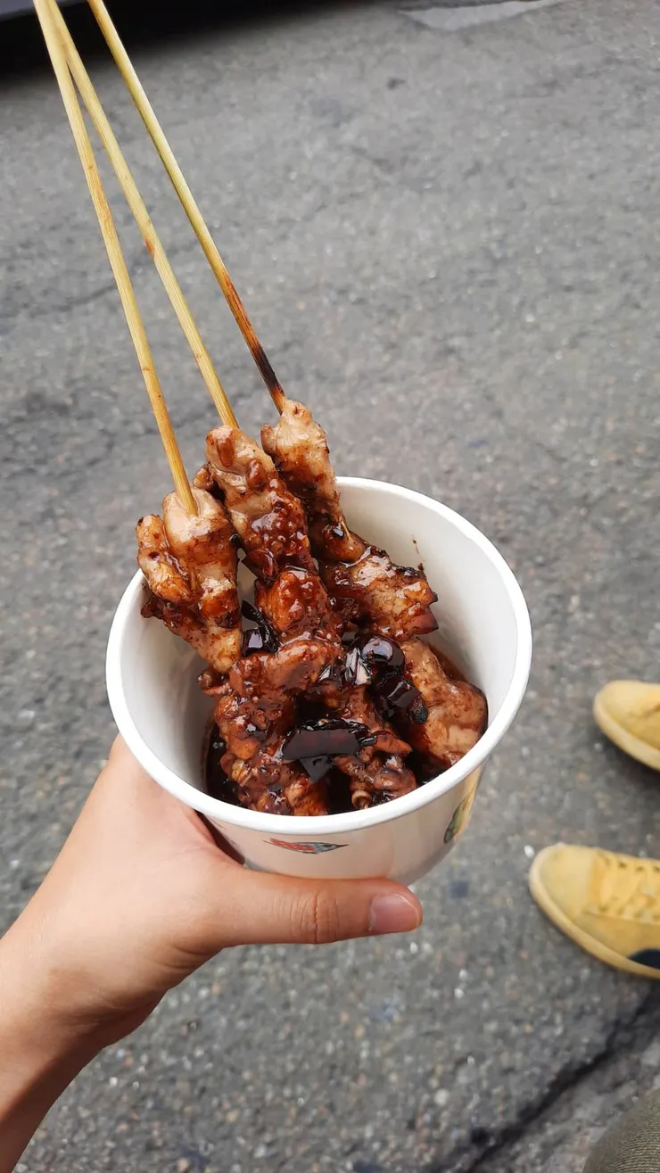 這家的沙嗲很強...