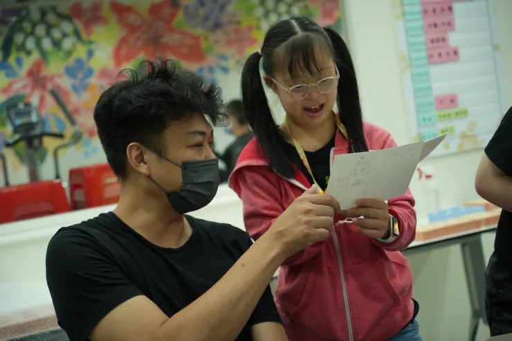 與大孩子們一起共創