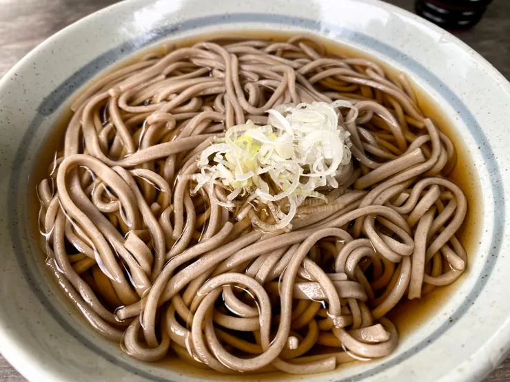 天氣冷來一碗熱呼呼的蕎麥麵真是一大享受