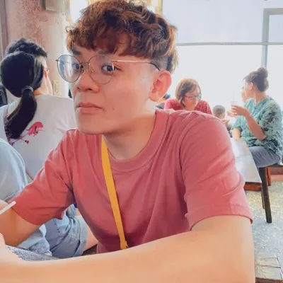 鼻爾蓋茲筆一下