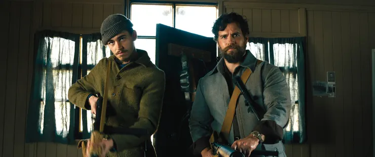 與隊長並肩作戰的Henry Hayes