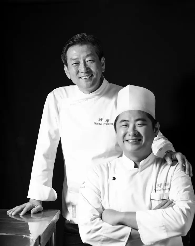 王育誠（左）、黃鎮先（右）