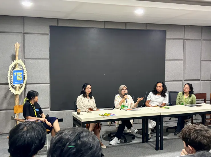 講座上的年輕講者們，分享著各自在峇里島看到的不同觀察